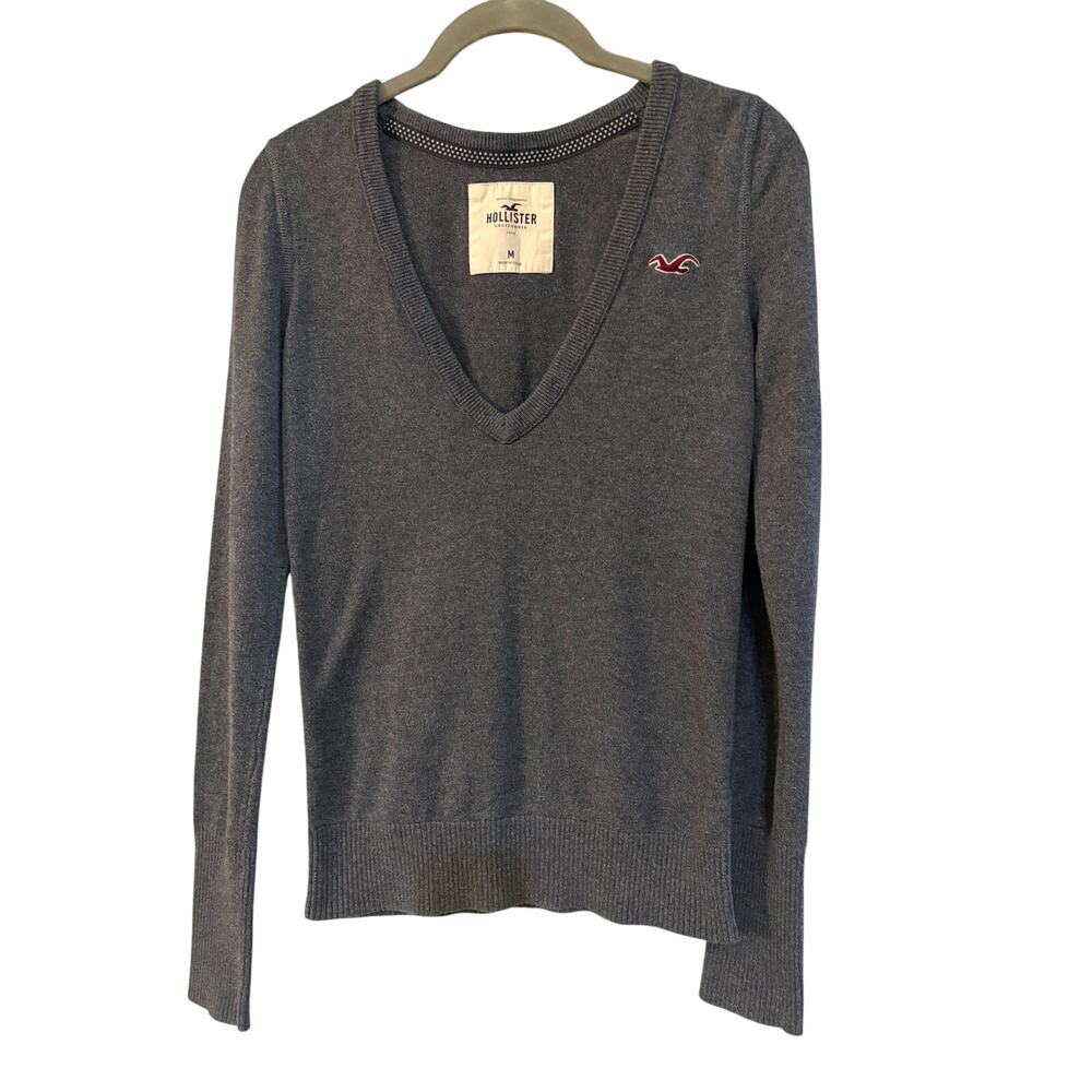 Hollister Size Medium Dark Grey V Neck Layering Y2K Sweater
